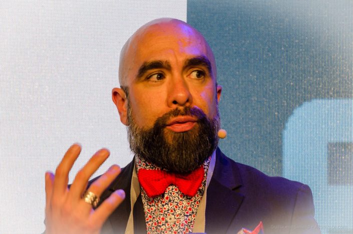 Rodrigo Vergara, iAmGeniusVR